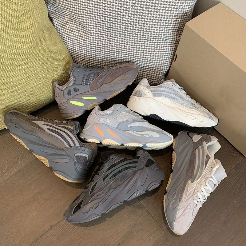 Top Quality Breathable Mesh 700 V2 Men Running Shoes 3M Cream Sun Bright Blue Vanta Mauve Inertia Azael Azareth Static women sports Runner o
Top Quality Breathable Mesh 700 V2 Men Running Shoes 3M Cream Sun Bright Blue Vanta Mauve Inertia Azael Azareth Static women sports Runner o