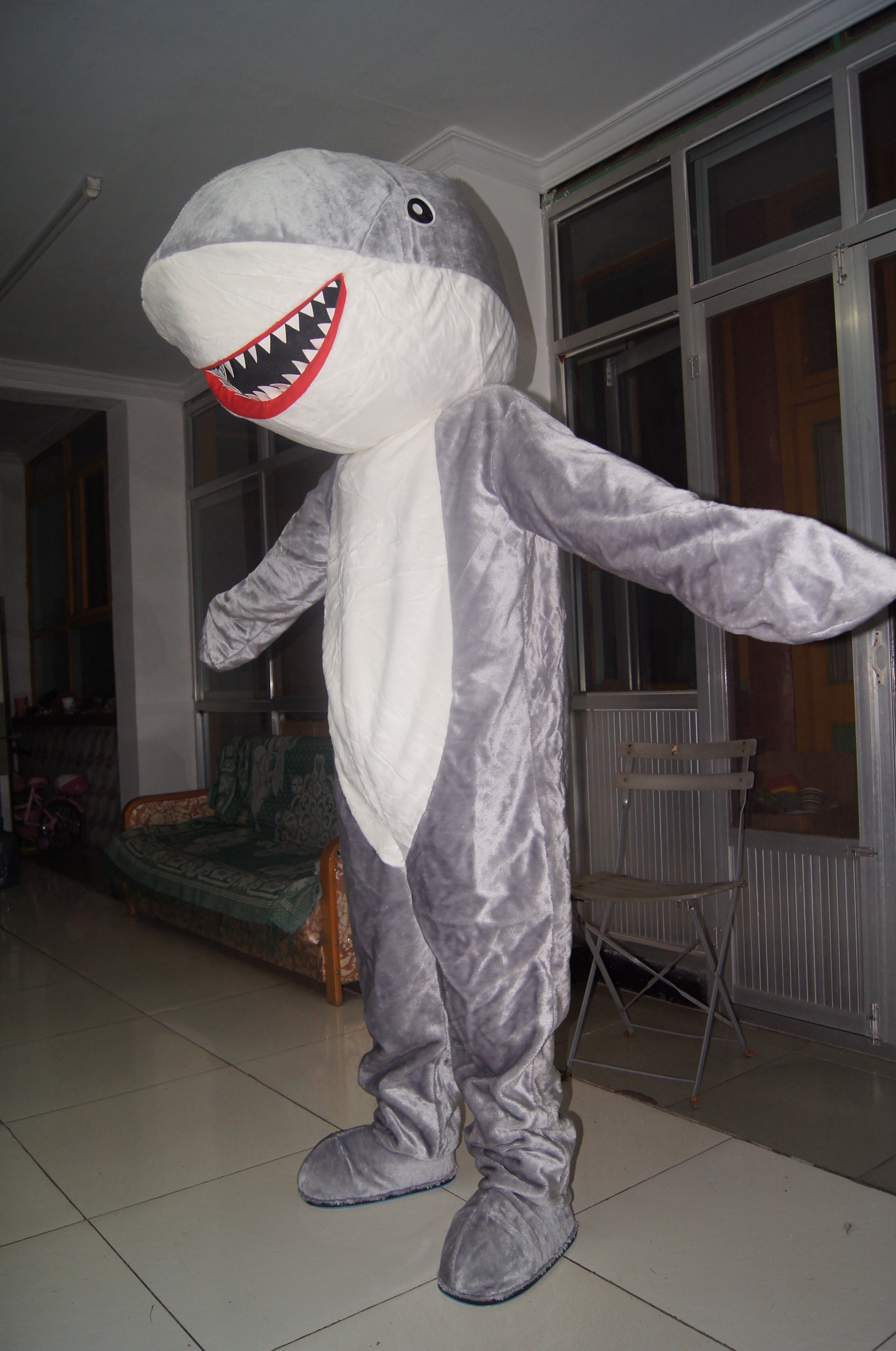 Real Picture Great White Shark mascot costume Fancy Dress For Halloween Carnival Party support customization, Silver
Real Picture Great White Shark mascot costume Fancy Dress For Halloween Carnival Party support customization, Silver