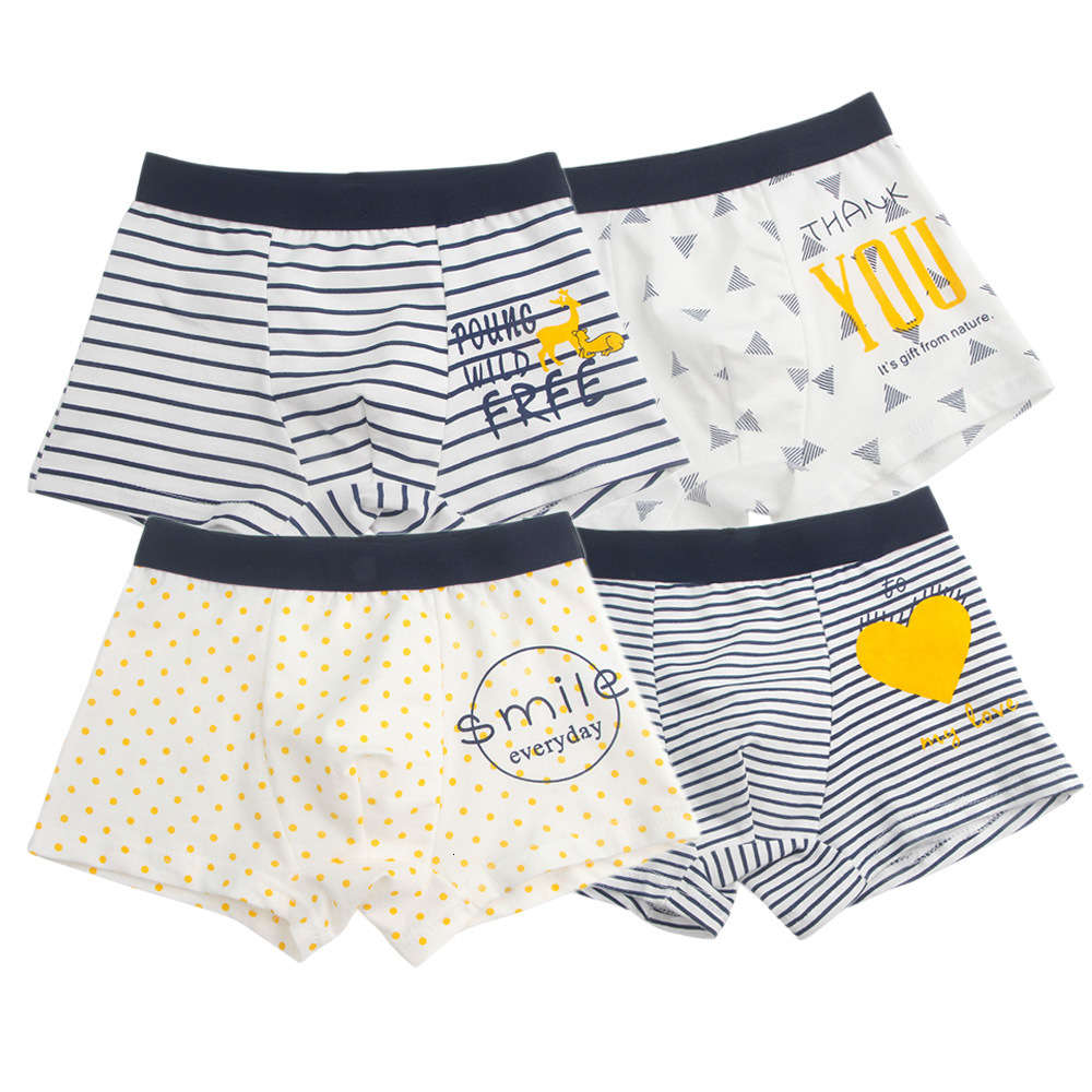 4-Pack children's pure cotton underwear boys' boxers students' 1-10 years old, Camo
4-Pack children's pure cotton underwear boys' boxers students' 1-10 years old, Camo