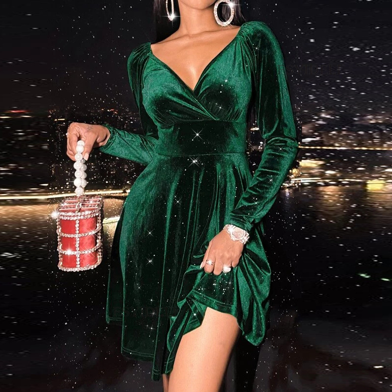 Women's Party Dress Cross-border Autumn and Winter Women Hot Style V-neck Velvet Skirt Waist Festival Dress, Brown
Women's Party Dress Cross-border Autumn and Winter Women Hot Style V-neck Velvet Skirt Waist Festival Dress, Brown