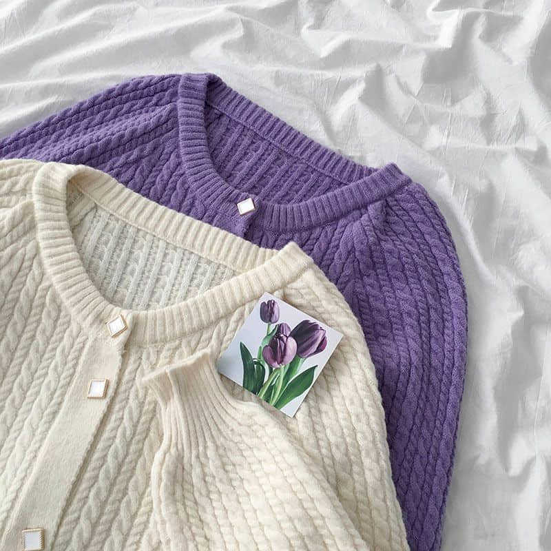 Sweater female student plus size women's clothing 200 pounds fat sister autumn loose knitted cardigan long-sleeved clothes 210526, Creamy-white
Sweater female student plus size women's clothing 200 pounds fat sister autumn loose knitted cardigan long-sleeved clothes 210526, Creamy-white