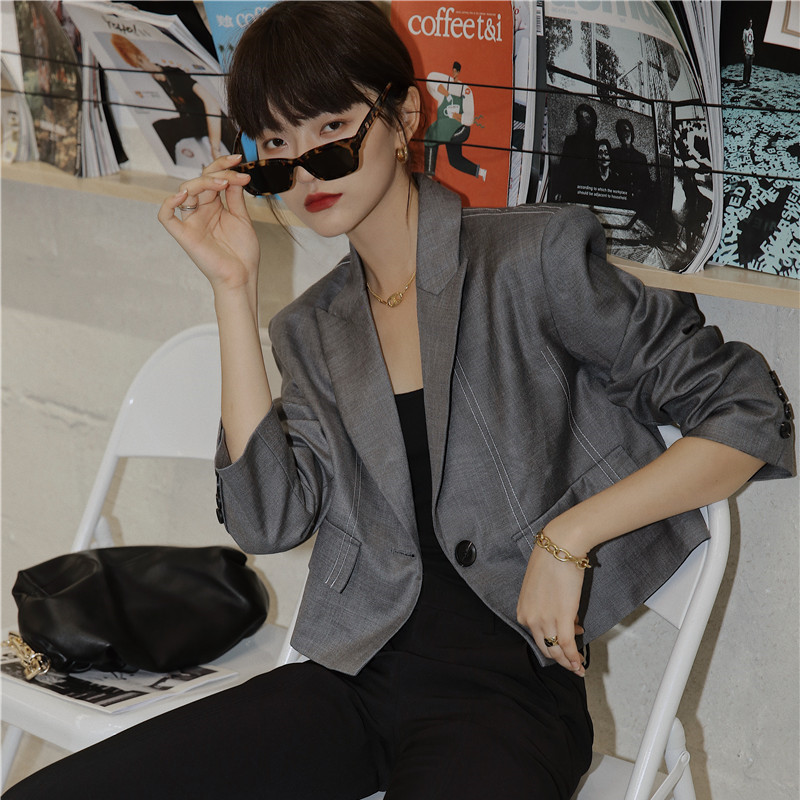 Grey Cropped Blazer Women Autumn Contrast Stitch Ladies Jacket Lapel Single Brested Short Coat Fashion 210427