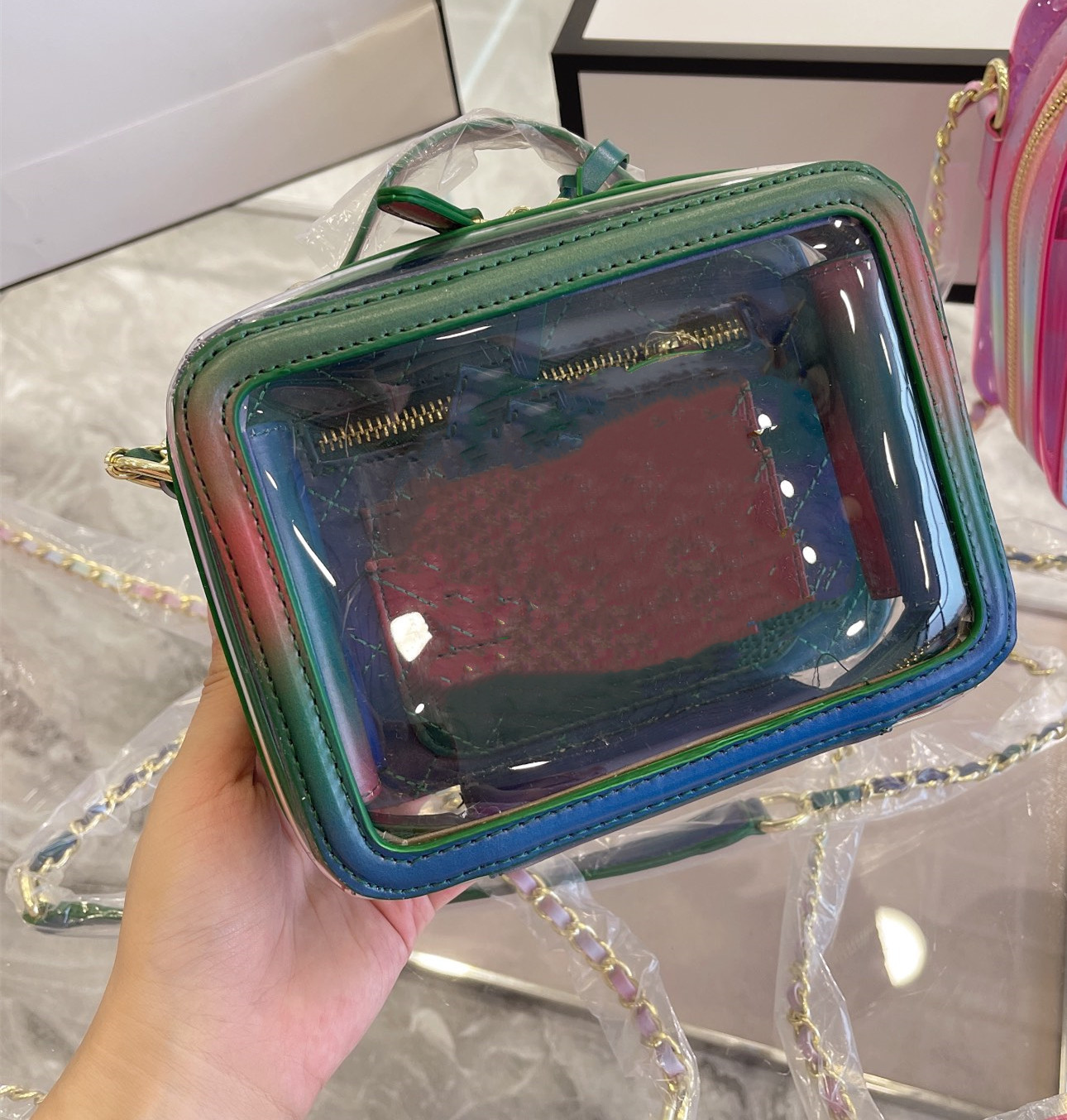 2021 Retro camera bag makeup bags fluorescent two color design is the of high fashion +temperament Fashions handbags Wholesale
2021 Retro camera bag makeup bags fluorescent two color design is the of high fashion +temperament Fashions handbags Wholesale