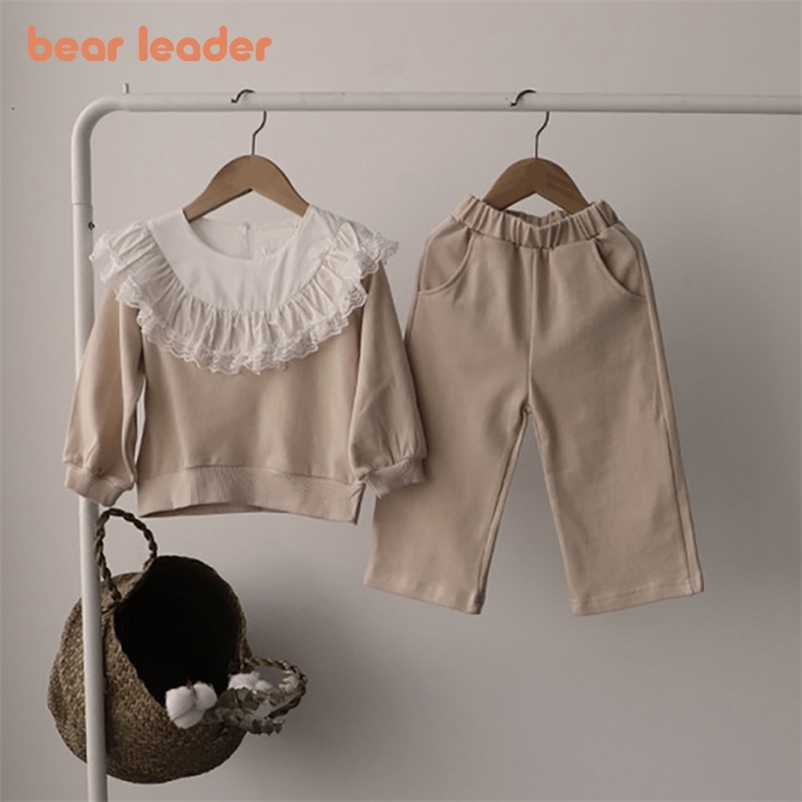 Girls Fashion Princess Clothing Sets Kids Baby Lace Patchwork Top And Pants Outfits Children Korean Style Suits 2-6Y 210429, Ah5267beige
Girls Fashion Princess Clothing Sets Kids Baby Lace Patchwork Top And Pants Outfits Children Korean Style Suits 2-6Y 210429, Ah5267beige