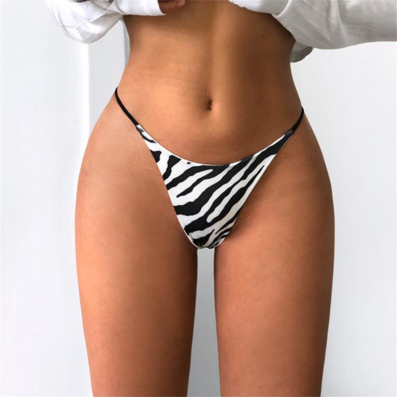 Women's Panties Leopard Print Thong Underwear 3 Pack Sexy Underpants Comfort Low-rise Soft T-back G-string Ropa Interior Mujer, Brown
Women's Panties Leopard Print Thong Underwear 3 Pack Sexy Underpants Comfort Low-rise Soft T-back G-string Ropa Interior Mujer, Brown
