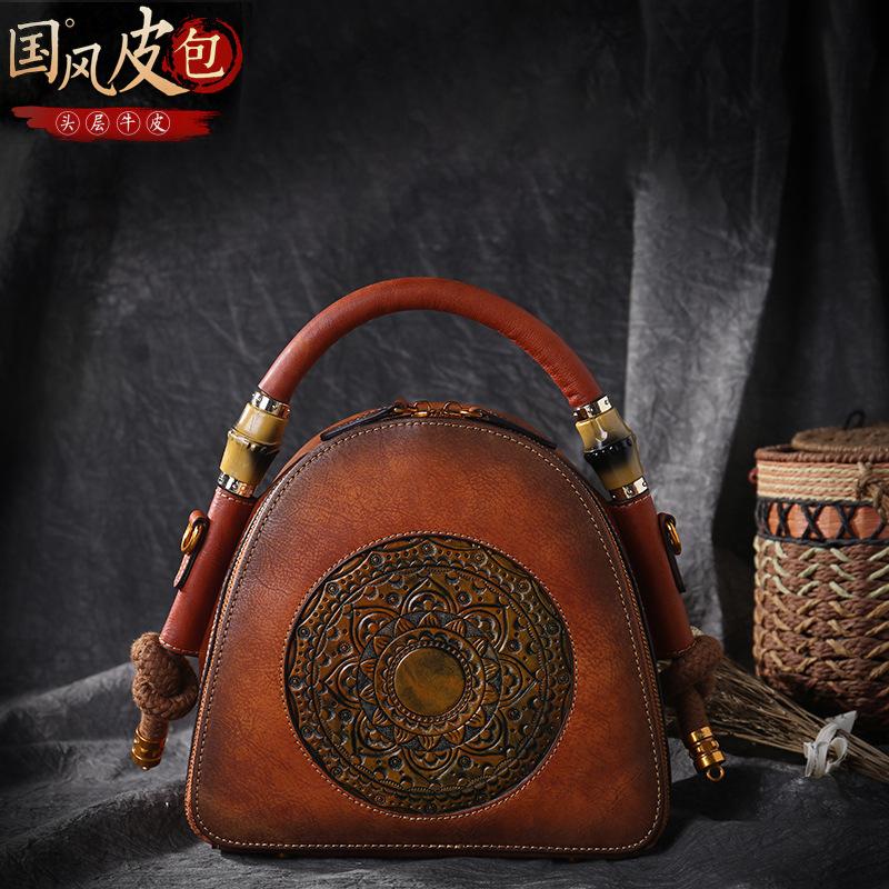 Leather Women's Bag Head Layer Cow Handbag Embossed Totem One Shoulder Slant Across Waist Bags
Leather Women's Bag Head Layer Cow Handbag Embossed Totem One Shoulder Slant Across Waist Bags