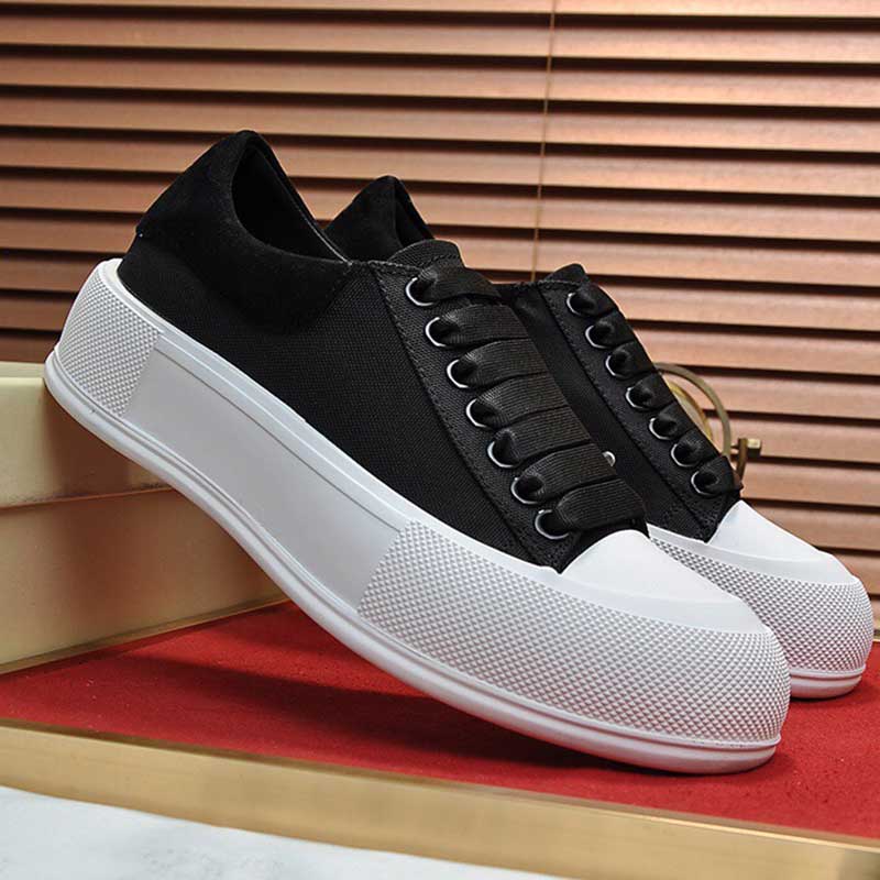 Top quality leather platform couple casual shoes ladies mens luxury designer fashion classic white shoess flat bottom womens sneakers non-slip breathable soles
Top quality leather platform couple casual shoes ladies mens luxury designer fashion classic white shoess flat bottom womens sneakers non-slip breathable soles