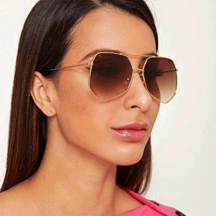 Sunglasses Fashion Women Brand Designer Small Frame Polygon Clear Lens Vintage Sun Glasses Male Female Metal Frame1
Sunglasses Fashion Women Brand Designer Small Frame Polygon Clear Lens Vintage Sun Glasses Male Female Metal Frame1