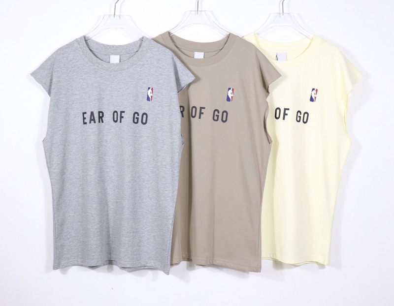 Spring Summer Casual T Shirt Skateboard Collaborate Vest Men Women Embroidery Logo Sleeveless streetwear Sportwear Oversize Tee, White;black
Spring Summer Casual T Shirt Skateboard Collaborate Vest Men Women Embroidery Logo Sleeveless streetwear Sportwear Oversize Tee, White;black