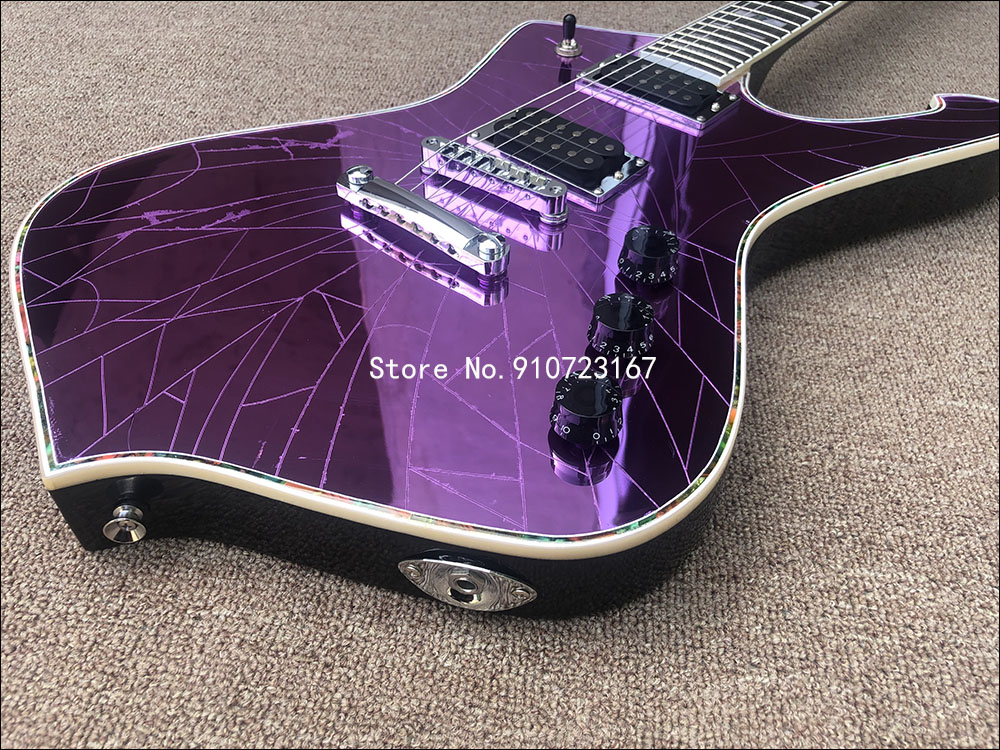 Iceman Paul Stanley Signature Purple Fractured Mirror Electric Guitar CrackMirror Pickguard, Abalone Body Binding, Chrome Hardware
Iceman Paul Stanley Signature Purple Fractured Mirror Electric Guitar CrackMirror Pickguard, Abalone Body Binding, Chrome Hardware