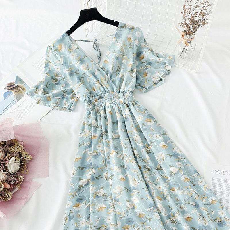 Vintage Floral Print Women Dress Summer Short sleeve Boho Backless Beach Long Dress Sexy V-neck Chiffon Dresses Robe 210521