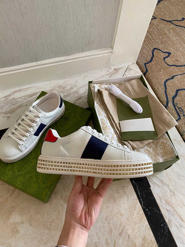 luxury women casual Shoes brand Sneakers Trainers Vintage Chaussures Ladies Shoe Designer Sneaker Top Quality With Box
luxury women casual Shoes brand Sneakers Trainers Vintage Chaussures Ladies Shoe Designer Sneaker Top Quality With Box