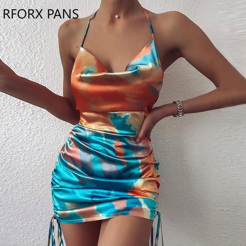 2021women print satin spaghetti strap dstring casual dress elegant fashion chic, Black;gray
2021women print satin spaghetti strap dstring casual dress elegant fashion chic, Black;gray