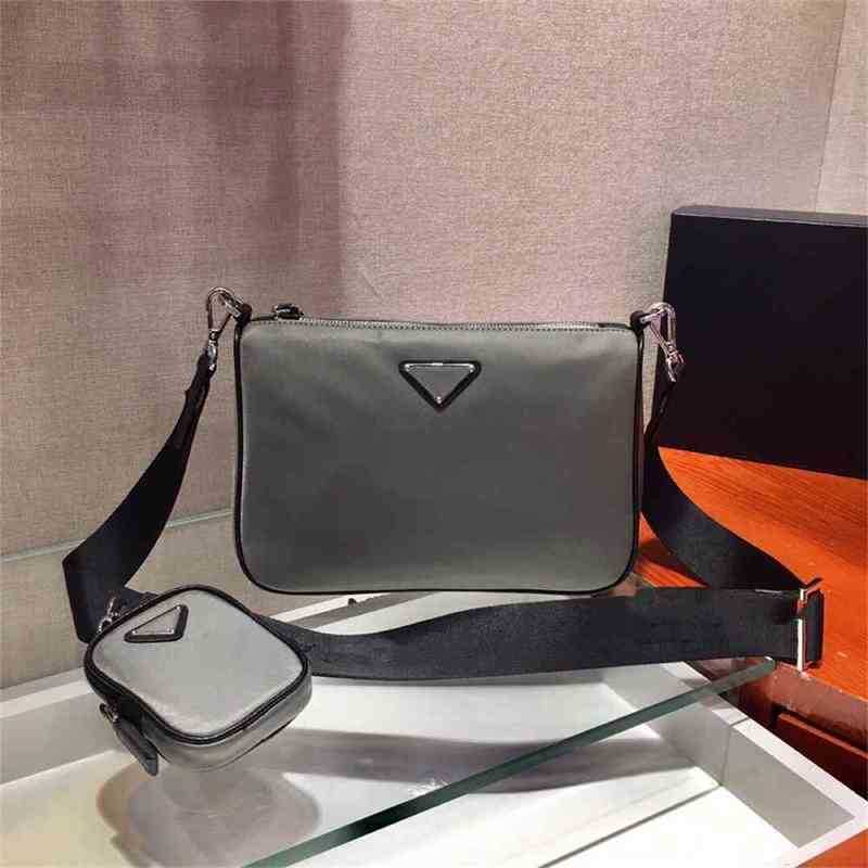 Hanghhangbag Luxury Designer Fashion Hand Handbag Handbags Backpack Wallet Purse Shoulder Crossbody Tote Bags Mini Bag Premium postman RE7L
Hanghhangbag Luxury Designer Fashion Hand Handbag Handbags Backpack Wallet Purse Shoulder Crossbody Tote Bags Mini Bag Premium postman RE7L