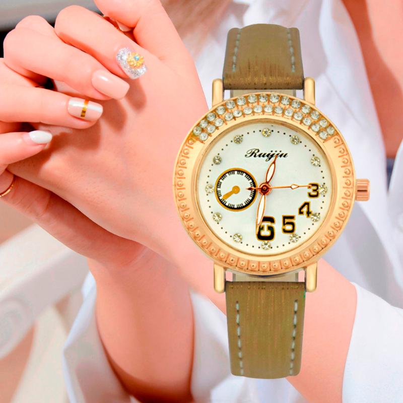 

Wristwatches Watches Women Round Rhinestone Features Digital Dial Reloj Hombre Quartz Wrist Watch Unique Clock Leather Band Mujer B30, Black