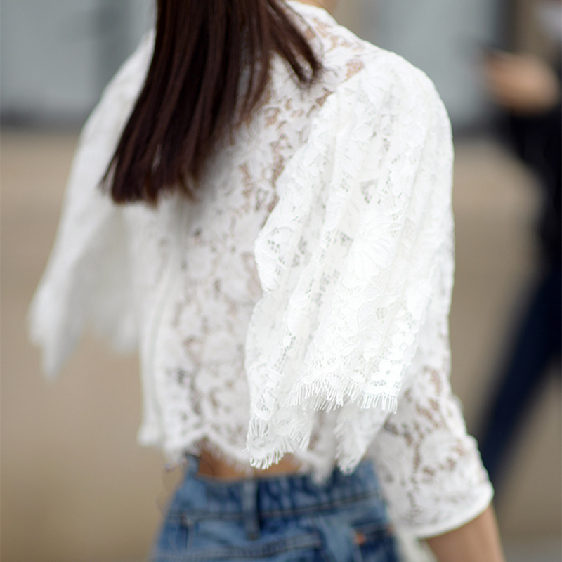 White Elegant Short Shirts For Women O Neck Flying Half Sleeve Patchwork Lace Blouses Female Fashion Clothing 210524