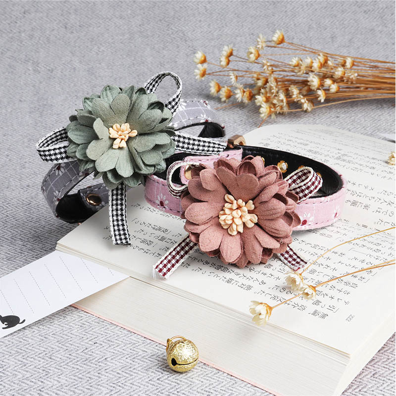 1Pc PU Leather Pet Neck Strap Adjustable Flower Shape Dog Collar Pet Products Small Dog Leads Cat Bow tie