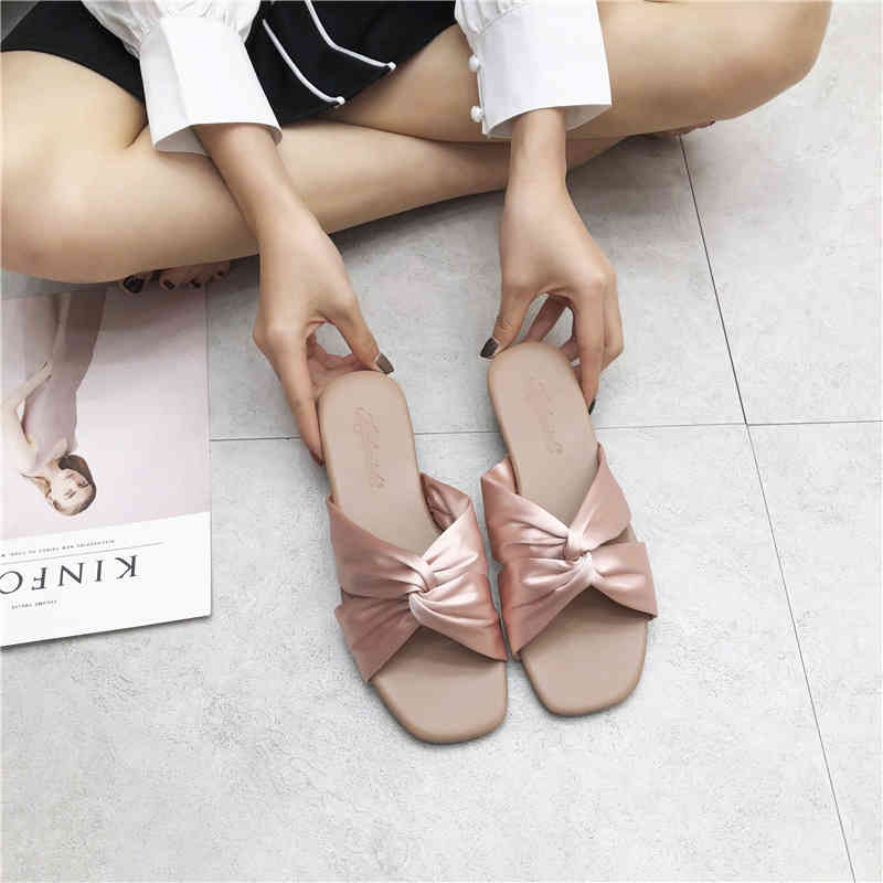 new real silk cool flat slippers sweet comfortable square bow large sandals for women, Pink
new real silk cool flat slippers sweet comfortable square bow large sandals for women, Pink