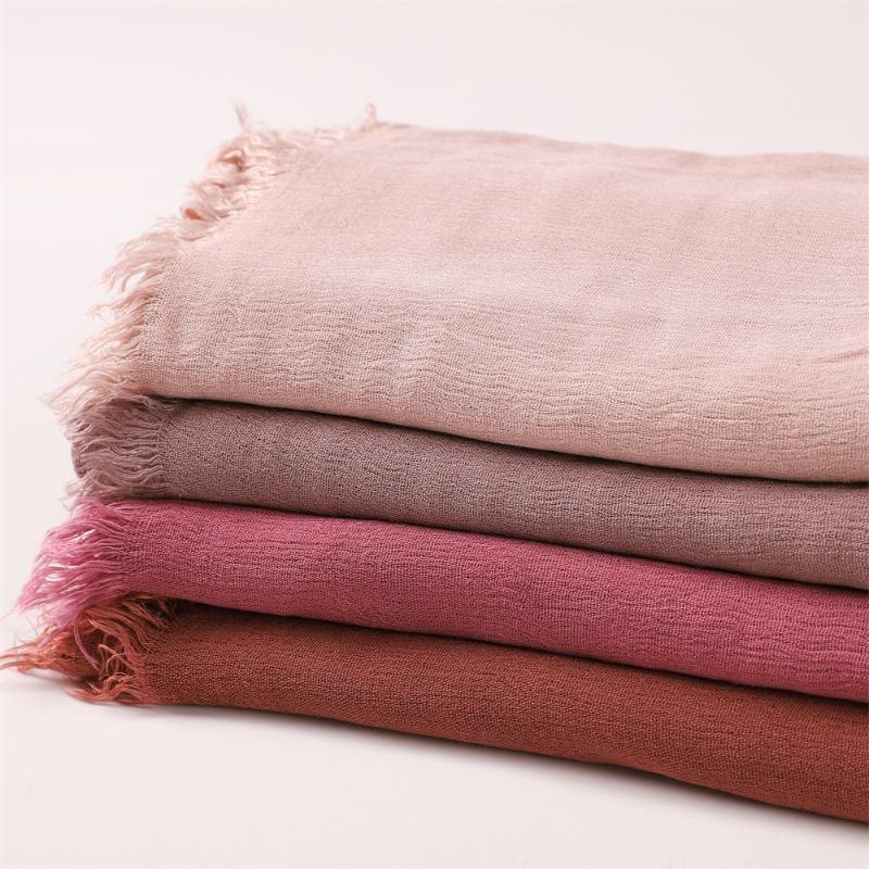 Scarves Rayon Cotton Wrinkle Scarf For Women Lightweight Shawls Wrap Fashion Solid Soft Travel Large Long Multi Colors
Scarves Rayon Cotton Wrinkle Scarf For Women Lightweight Shawls Wrap Fashion Solid Soft Travel Large Long Multi Colors