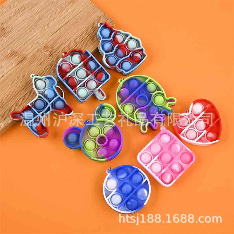 Rat killing pioneer key chain pendant silicone Mini toy decompression finger bubble Music Rainbow
Rat killing pioneer key chain pendant silicone Mini toy decompression finger bubble Music Rainbow