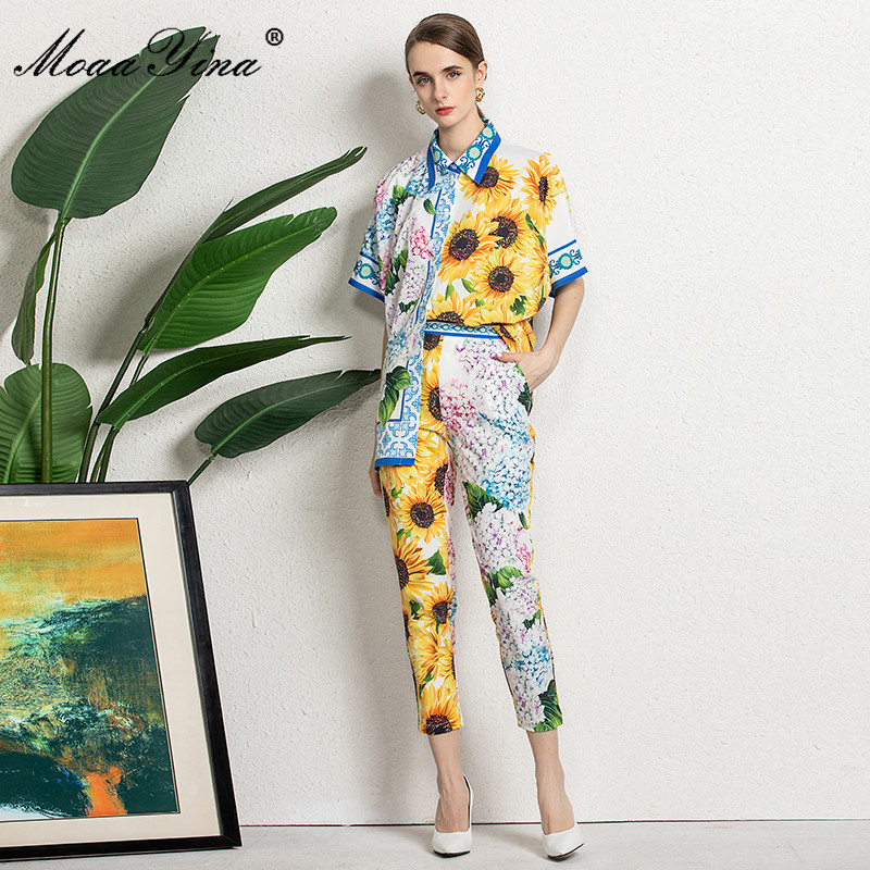 Runway Elegant Floral print Vintage Set Women's Summer Short sleeve Loose Blouses Tops and Pants Two-piece suit 210524, Multi
Runway Elegant Floral print Vintage Set Women's Summer Short sleeve Loose Blouses Tops and Pants Two-piece suit 210524, Multi