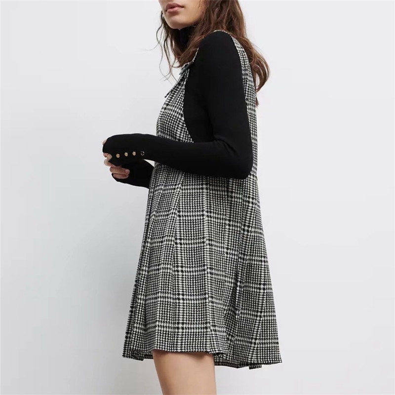 Elegant Women Grey Plaid Dress Fashion Ladies V-Neck Pleated Mini Vestidos Streetwear Female Chic Suspenders Dresses 210430