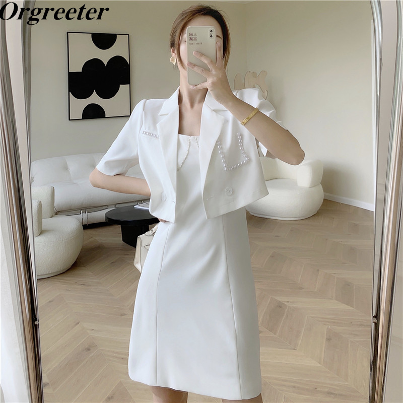 Temperament Dress 2 piece set Women Summer Pearl Beading Solid Notched Short Blazer and Sleeveless Diamond Dresses Suits 210525, Black
Temperament Dress 2 piece set Women Summer Pearl Beading Solid Notched Short Blazer and Sleeveless Diamond Dresses Suits 210525, Black