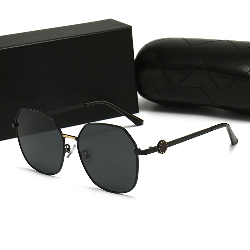 Top Designer Fashion Brand Women Sunglasses Luxury Uv400 Outdoor Square Lady metal Sun Glasses Polaroid Lenses With Box
Top Designer Fashion Brand Women Sunglasses Luxury Uv400 Outdoor Square Lady metal Sun Glasses Polaroid Lenses With Box