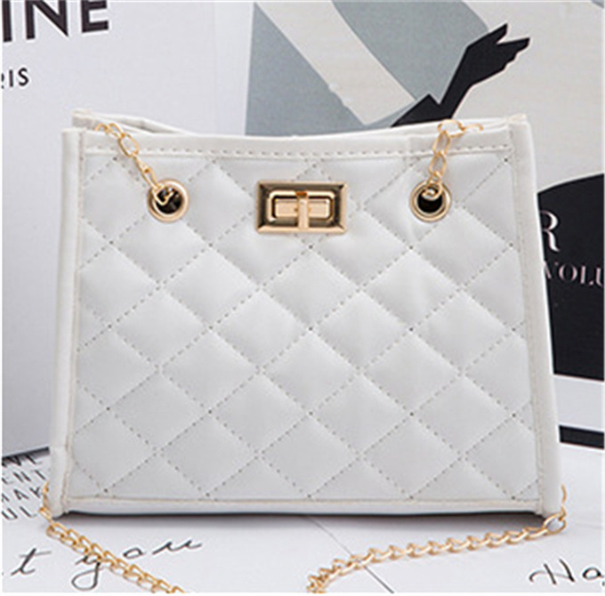 designers duffel bags 45cm 55cm luxury large capacity travel sale women men genuine leather shoulder fashion bag carry rivets with lock head
designers duffel bags 45cm 55cm luxury large capacity travel sale women men genuine leather shoulder fashion bag carry rivets with lock head