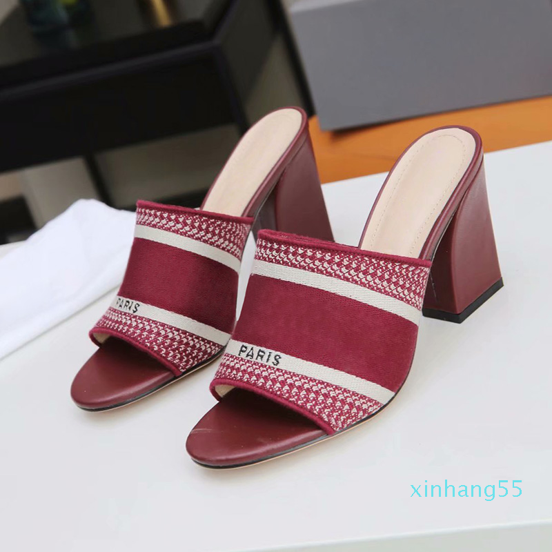 Summer Womens High Heels Slippers Striped Sandals Ladies Casual Scuffs Block Heel Sandals Outdoor Shopping Letters Slippers Box, Black
Summer Womens High Heels Slippers Striped Sandals Ladies Casual Scuffs Block Heel Sandals Outdoor Shopping Letters Slippers Box, Black