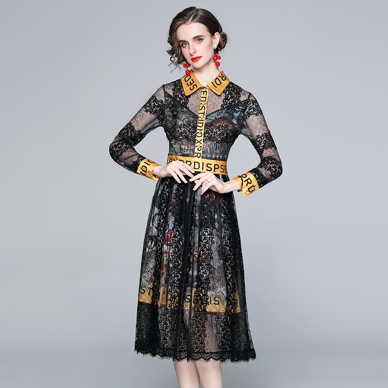 High Quality Designer Runway Summer Clothing Women Elegant Long Sleeve Floral Embroidery Lace Patchwork Midi Dress 210603, Black
High Quality Designer Runway Summer Clothing Women Elegant Long Sleeve Floral Embroidery Lace Patchwork Midi Dress 210603, Black
