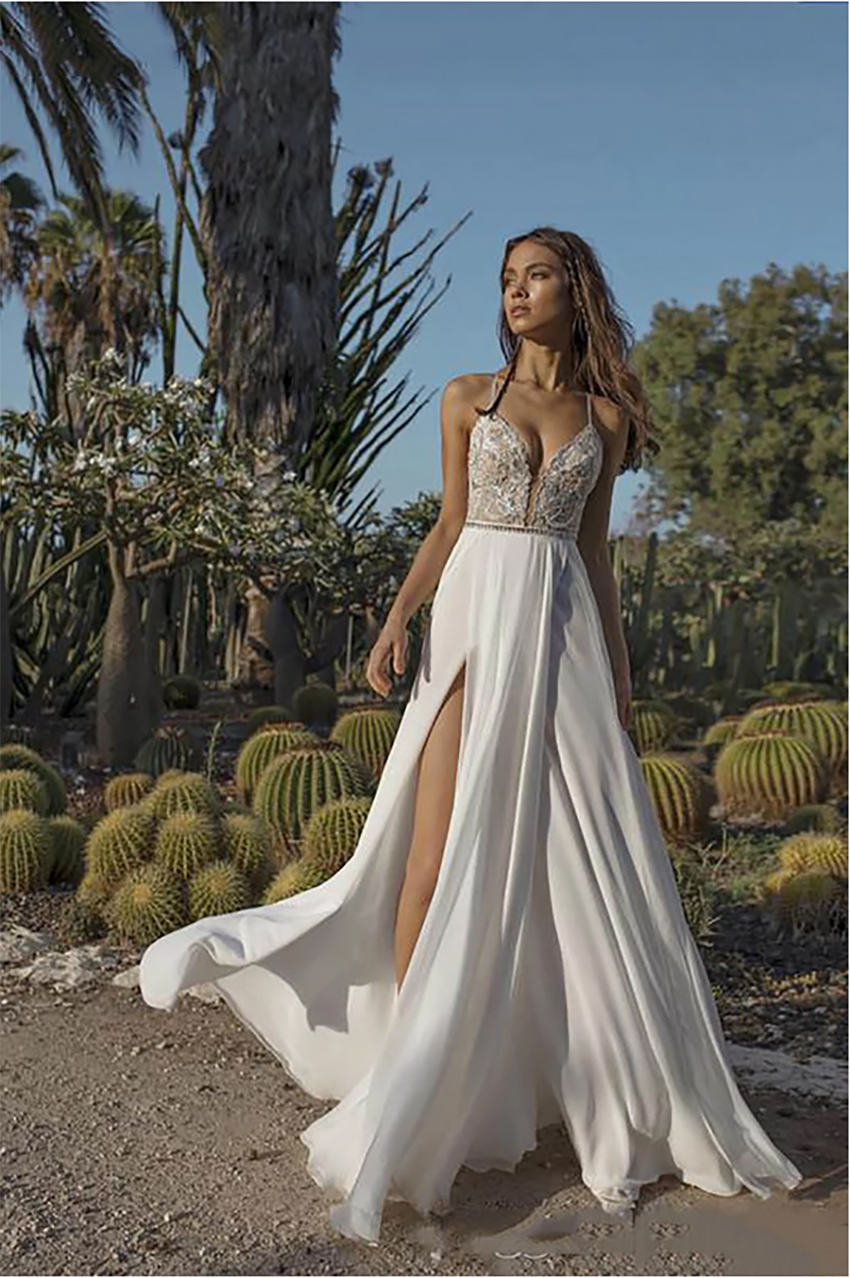 2021 Boho Wedding Dress Sexy Side Slit Beach Bride Dress Spaghetti Straps Weeding Gowns Vestido De Noiv