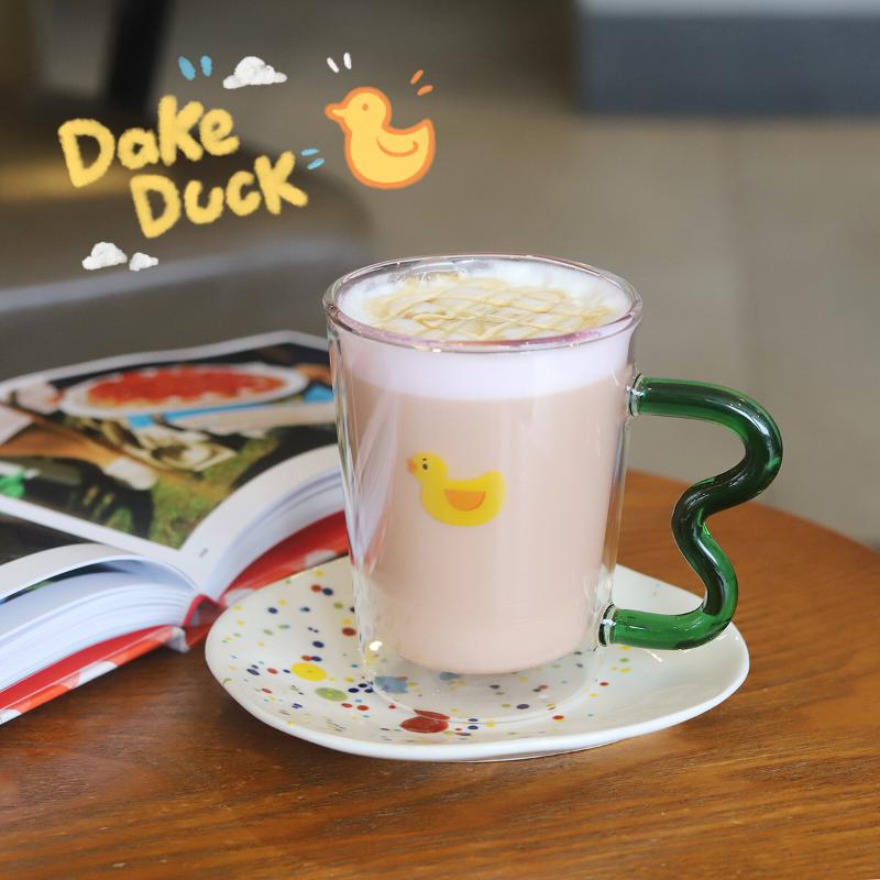 Nordic Cute Creative Glass Cup Coffee Milk Modern Minimalist Cartoon Canecas Divertidas Home Life BL50BL Wine Glasses
Nordic Cute Creative Glass Cup Coffee Milk Modern Minimalist Cartoon Canecas Divertidas Home Life BL50BL Wine Glasses