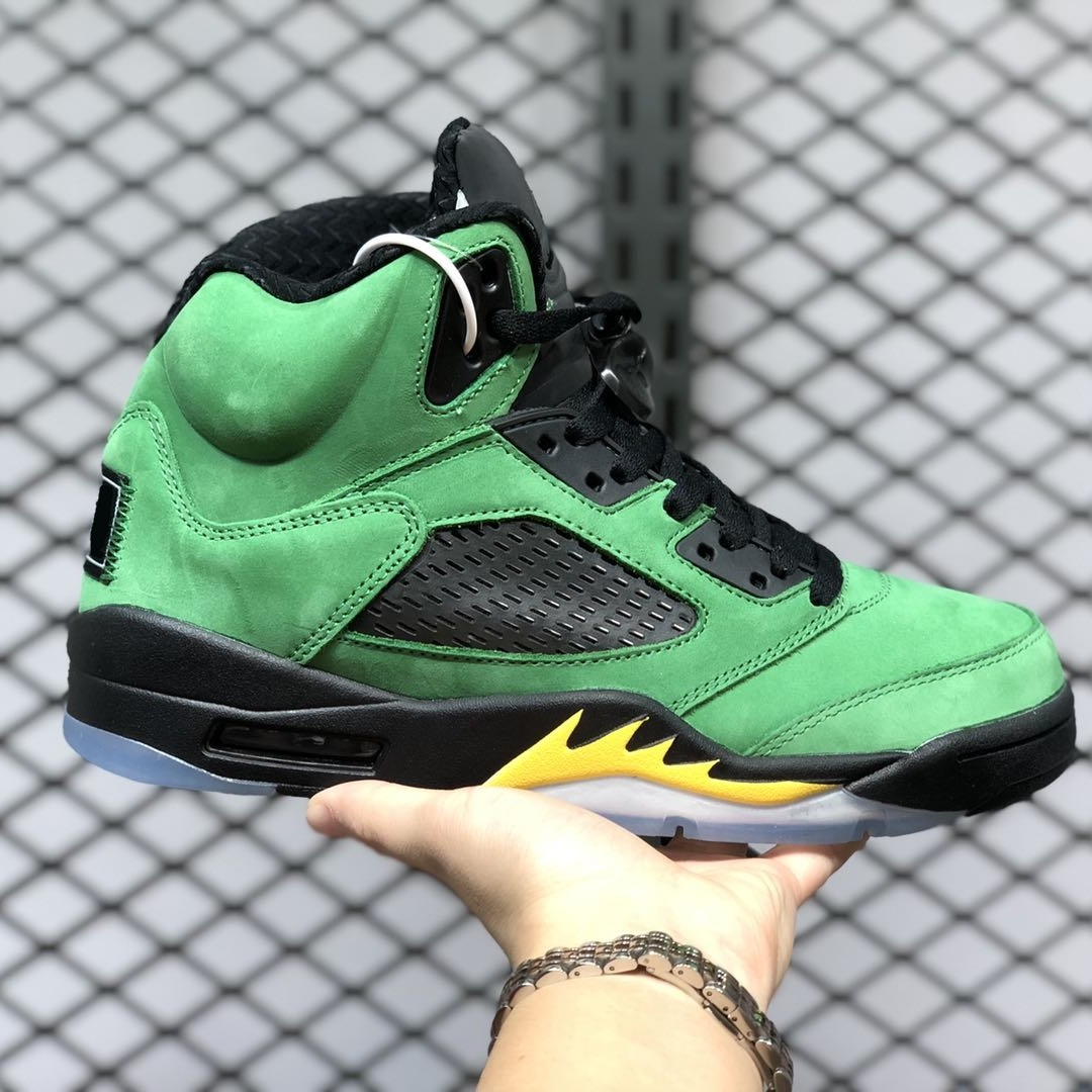 Sport Sneakers Basketball Run Retro 5S Outdoor Shoes Black Cat Moonlight Shattered Backboard Raging Bull Red Fire Silver Tongue White Stealt
Sport Sneakers Basketball Run Retro 5S Outdoor Shoes Black Cat Moonlight Shattered Backboard Raging Bull Red Fire Silver Tongue White Stealt