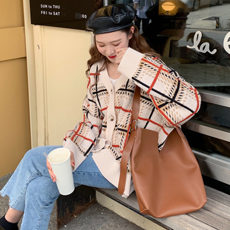 autumn and winter korean style V neck plaid knittd cardigans sweater womens christimas sweaters womens (C8640), White;black
autumn and winter korean style V neck plaid knittd cardigans sweater womens christimas sweaters womens (C8640), White;black