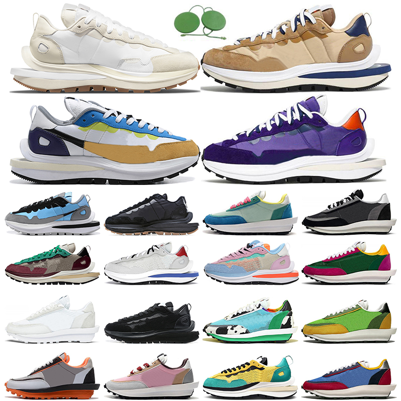 Sacai VaporWaffle LDWaffle running shoes mens womens Sail Sesame White Nylon Dark Iris Noir Pure Platinum Royal Fuchsia Pink fashion trainer
Sacai VaporWaffle LDWaffle running shoes mens womens Sail Sesame White Nylon Dark Iris Noir Pure Platinum Royal Fuchsia Pink fashion trainer