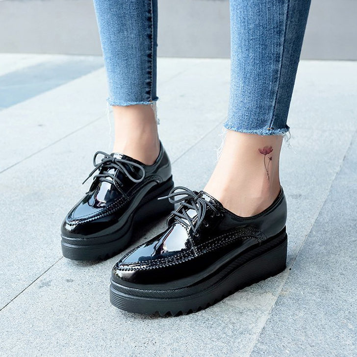 Women Oxford Shoes High Heels Shoes Platform Wedges Female Pumps Lace Up Thick Bottom Round Toe Casual Shoes Mary Jane, Black;white
Women Oxford Shoes High Heels Shoes Platform Wedges Female Pumps Lace Up Thick Bottom Round Toe Casual Shoes Mary Jane, Black;white