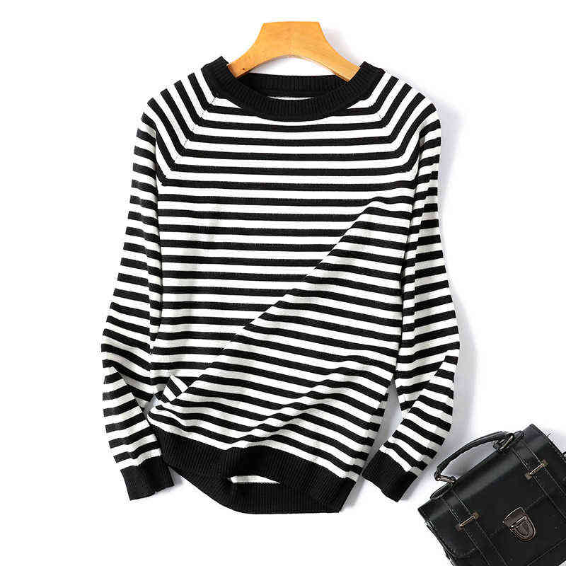 Autumn Winter Striped Knitted Pullovers Sweaters Long Sleeve Korean Loose High Quality Sweater Soft Warm Jumper Pull Femme 211109