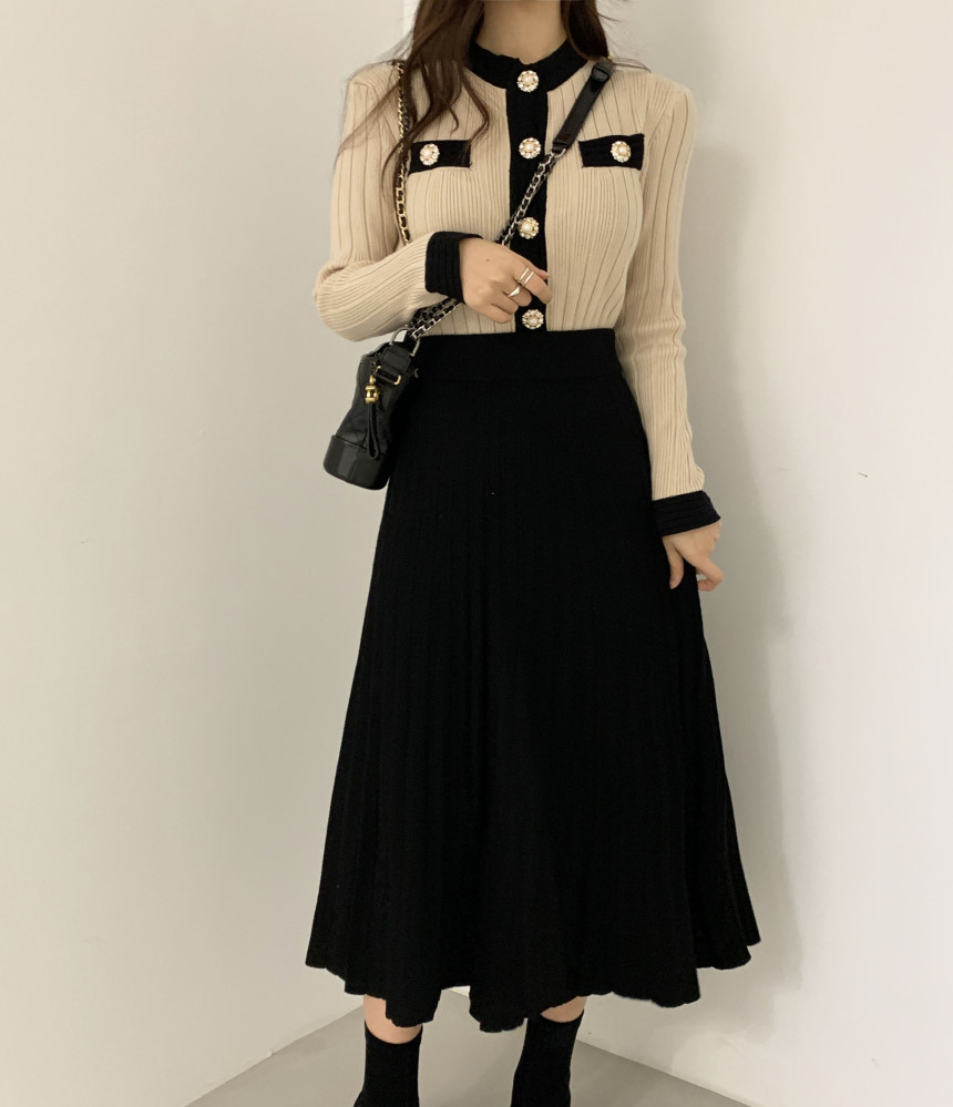 Spring Autumn Women Sweater 2 Piece Set Single Breasted Knitted O Neck Cardigan Coat+Pleated Midi Skirt 210519