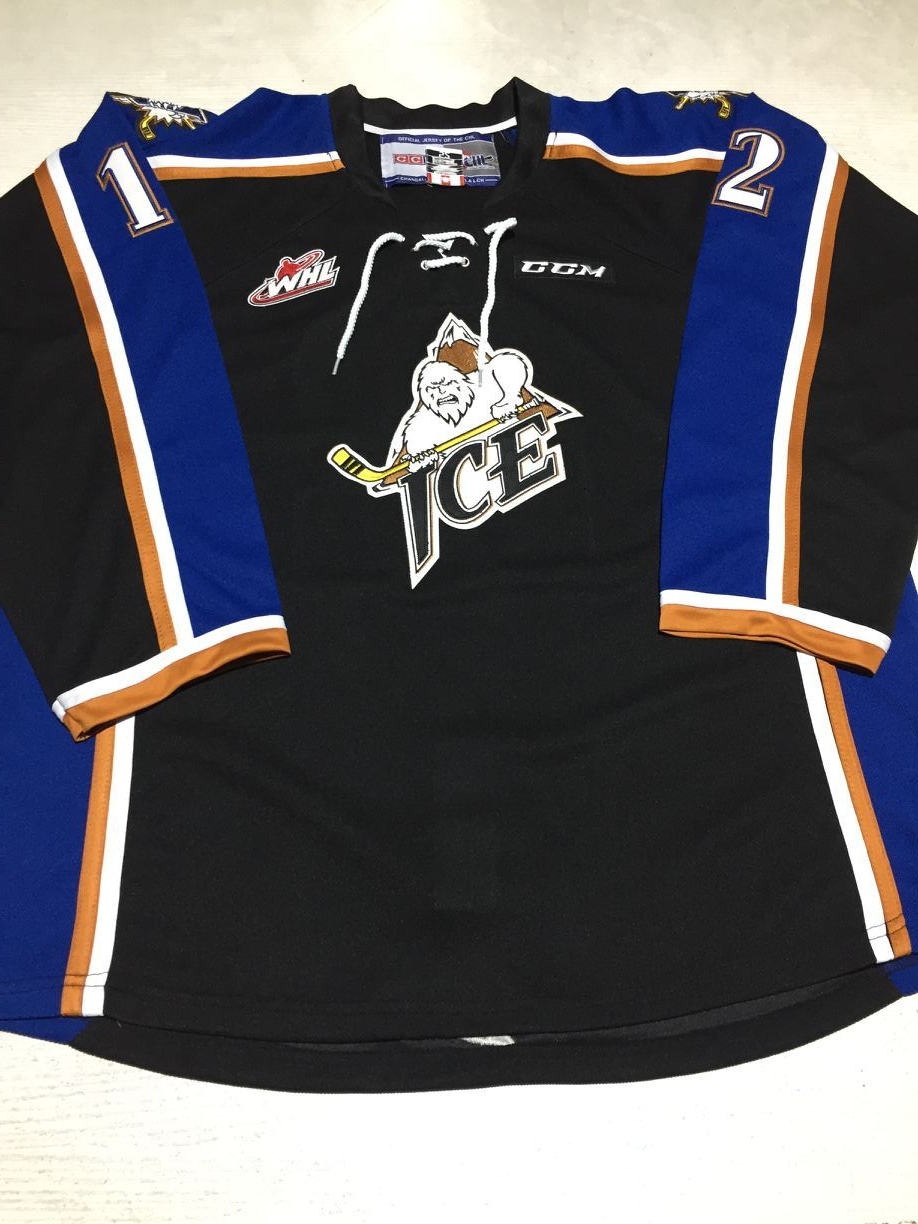 Customize Men's CHL WHL Kootenay Ice 12 Luke Philp Jersey Vintage Black Hockey Jerseys Custom CCM Any Name Number Stitched S-5XL, As shown
Customize Men's CHL WHL Kootenay Ice 12 Luke Philp Jersey Vintage Black Hockey Jerseys Custom CCM Any Name Number Stitched S-5XL, As shown