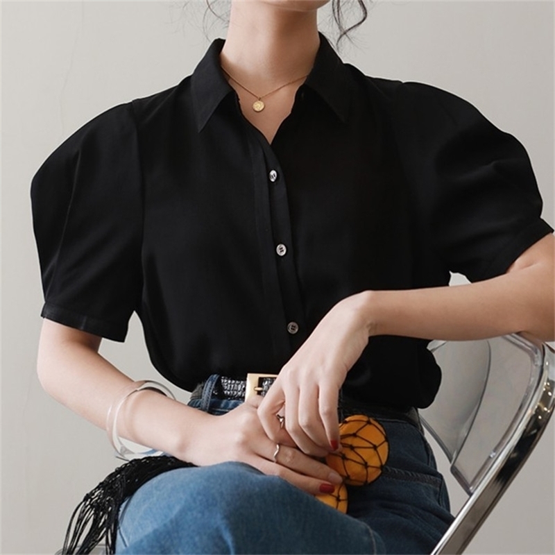 Turndown Neck Button Solid Color Slim Top Women Sexy Short Shirt Puff Sleeve Blouse Vintage Elegant Korean Blousas 210603, Picture color
Turndown Neck Button Solid Color Slim Top Women Sexy Short Shirt Puff Sleeve Blouse Vintage Elegant Korean Blousas 210603, Picture color