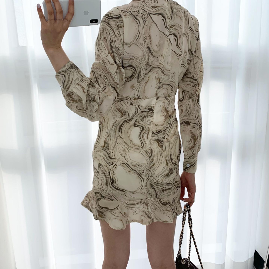 Retro Ink Painting Women Chiffon Dresses Spring Long Sleeve V-Neck Lace Up Pleated Sexy Short Mini Dress Mujer Vestidos 210514