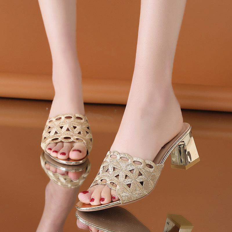 Slippers Summer Women Slipper Peep Toe Thick Heels Outside Flip Flops Shoes Woman High Heel Slides Ladies Rhinestone Beach 5036, Black
Slippers Summer Women Slipper Peep Toe Thick Heels Outside Flip Flops Shoes Woman High Heel Slides Ladies Rhinestone Beach 5036, Black