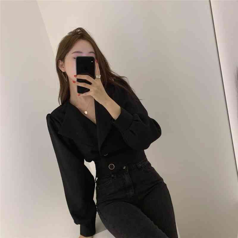 Blazer & Suits Chic Korean Simple White Short Lapel Jacket Women Fashion Long Sleeve Two Button Tops Temperament Coat 210429