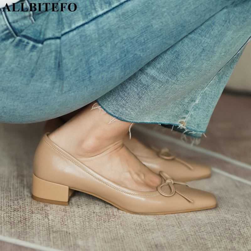 ALLBITEFO full genuine leather bowtie low-heeled comfortable woemn shoes thick heels office ladies shoes autumn women heels 210611, As picture
ALLBITEFO full genuine leather bowtie low-heeled comfortable woemn shoes thick heels office ladies shoes autumn women heels 210611, As picture