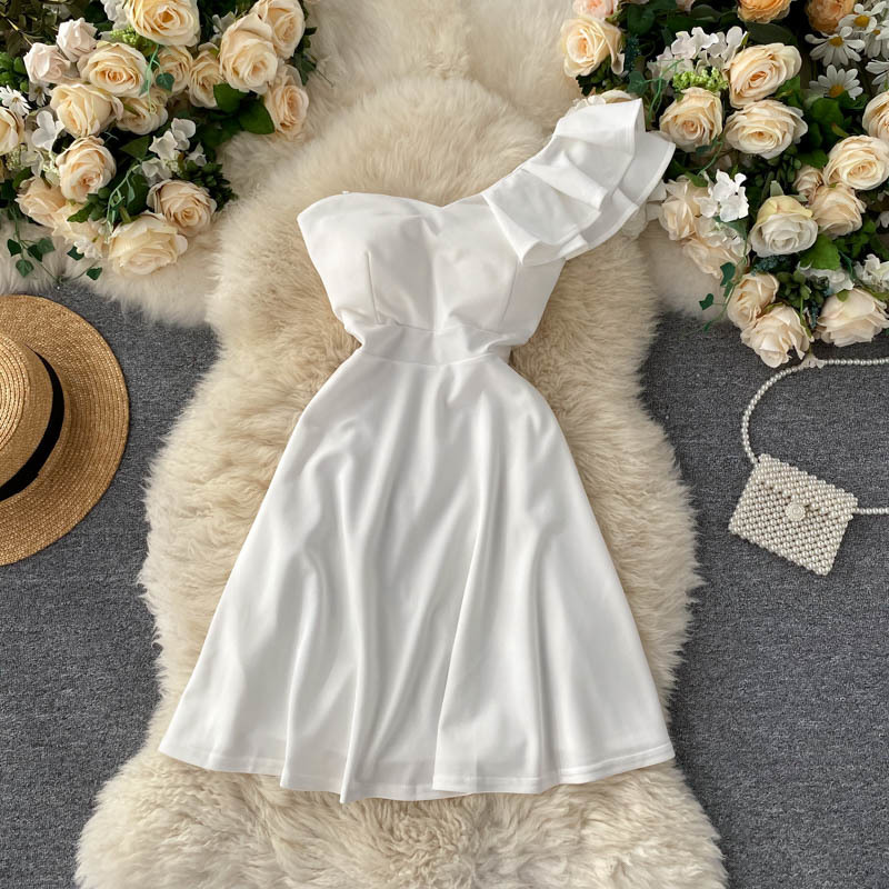 LoveFlowerLife Summer Fashion Chic Ruffles Solid Slim Wasit Sweet Dresses Sexy Vestidos Neploe One Shoulder Women Dress 210521