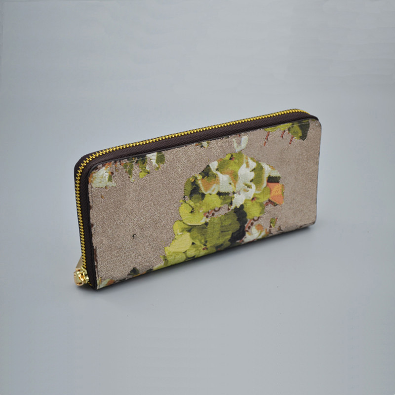 2021 big brand luggage designer bags top quality fashion ladies classic presbyopic wallet card holder
2021 big brand luggage designer bags top quality fashion ladies classic presbyopic wallet card holder