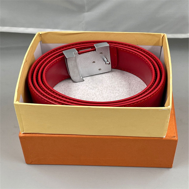 2021 menswear designer fashion belts buckle with women's high quality belt box AAA168, Black;brown
2021 menswear designer fashion belts buckle with women's high quality belt box AAA168, Black;brown