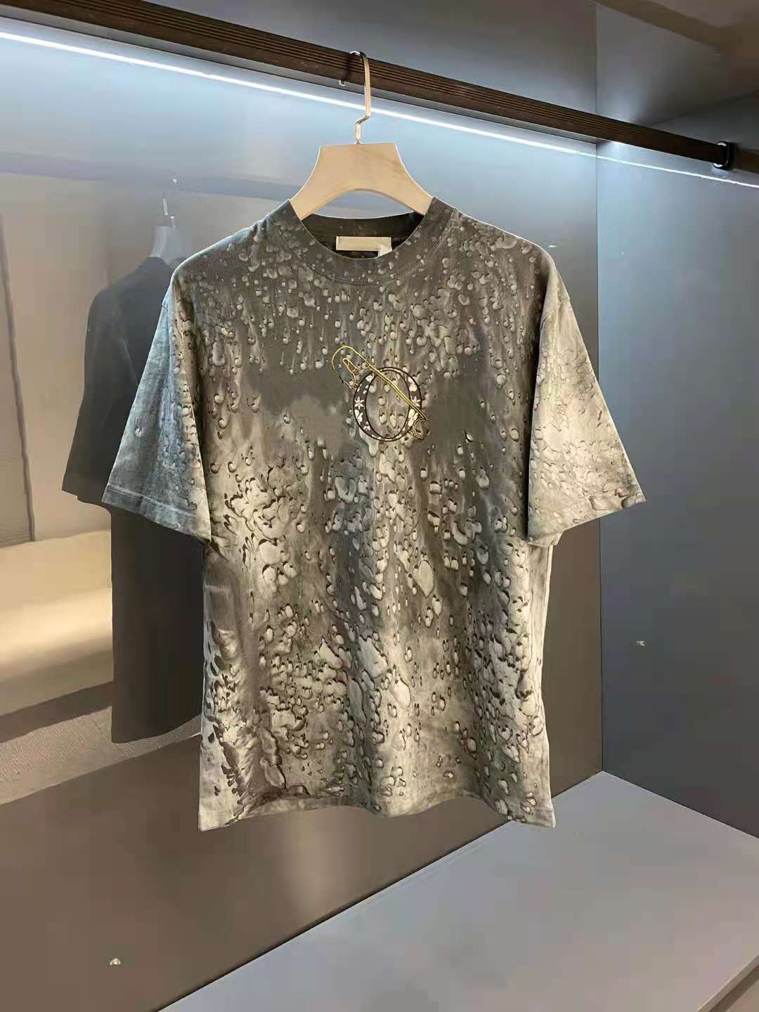 21SS early spring letter Short sleeve Tee Men Women High Street Fashion paris velvet T-Shirts Summer Breathable Tee zdld0510., White;black
21SS early spring letter Short sleeve Tee Men Women High Street Fashion paris velvet T-Shirts Summer Breathable Tee zdld0510., White;black