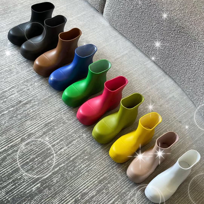 Fashion The latest Ankle boots women Designer Round Toes shoes Outdoor Booties womens shoe Thick bottomed Water lady proof Top Quality rain boot Size US 4-9, Blue
Fashion The latest Ankle boots women Designer Round Toes shoes Outdoor Booties womens shoe Thick bottomed Water lady proof Top Quality rain boot Size US 4-9, Blue